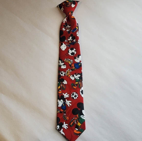 Vintage  Disney  clip On tie. Kids. Soccer theme. Micky mouse - Picture 1 of 7